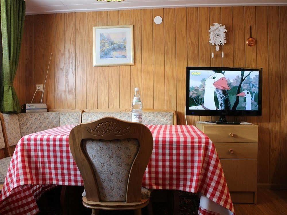 トートモースSchwarzwaldhaus Kathiアパートメント エクステリア 写真